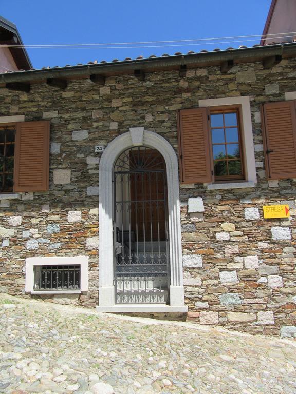 Casa Elisa Lägenhet Stresa Exteriör bild